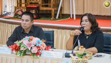 ประชุมแลกเปลี่ยนความรู้ ความคิดเห็นแนวทางการบริหารจัดการองค์กรปกครองส่วนท้องถิ่นที่มีการบริหารจัดการที่ดี และแนวทางการบริหารจัดการศูนย์พัฒนาเด็กเล็ก