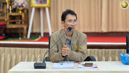 ส่งมอบหีบบัตรเลือกตั้ง เอกสาร วัสดุ อุปกรณ์ แบบพิมพ์ และบัตรเลือกตั้ง