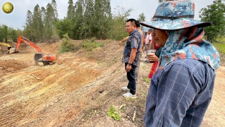 โครงการขุดลอกสระเก็บน้ำเพื่อการเกษตร (สระหลวง) หมู่ที่ 9